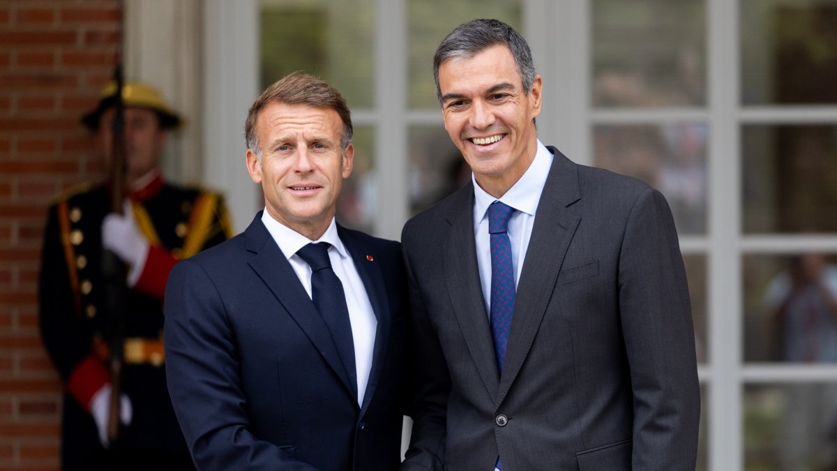 El presidente del Gobierno, Pedro Sánchez y.Macron