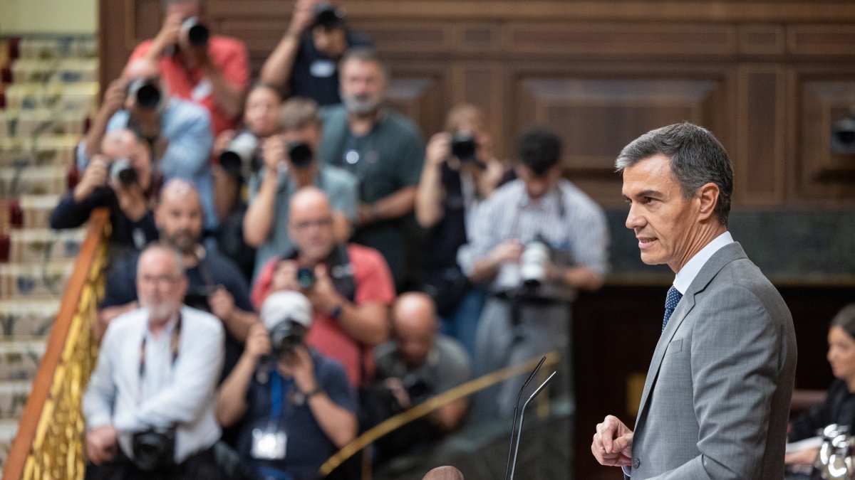 El presidente del Gobierno, Pedro Sánchez, durante una sesión plenaria, en el Congreso de los Diputados