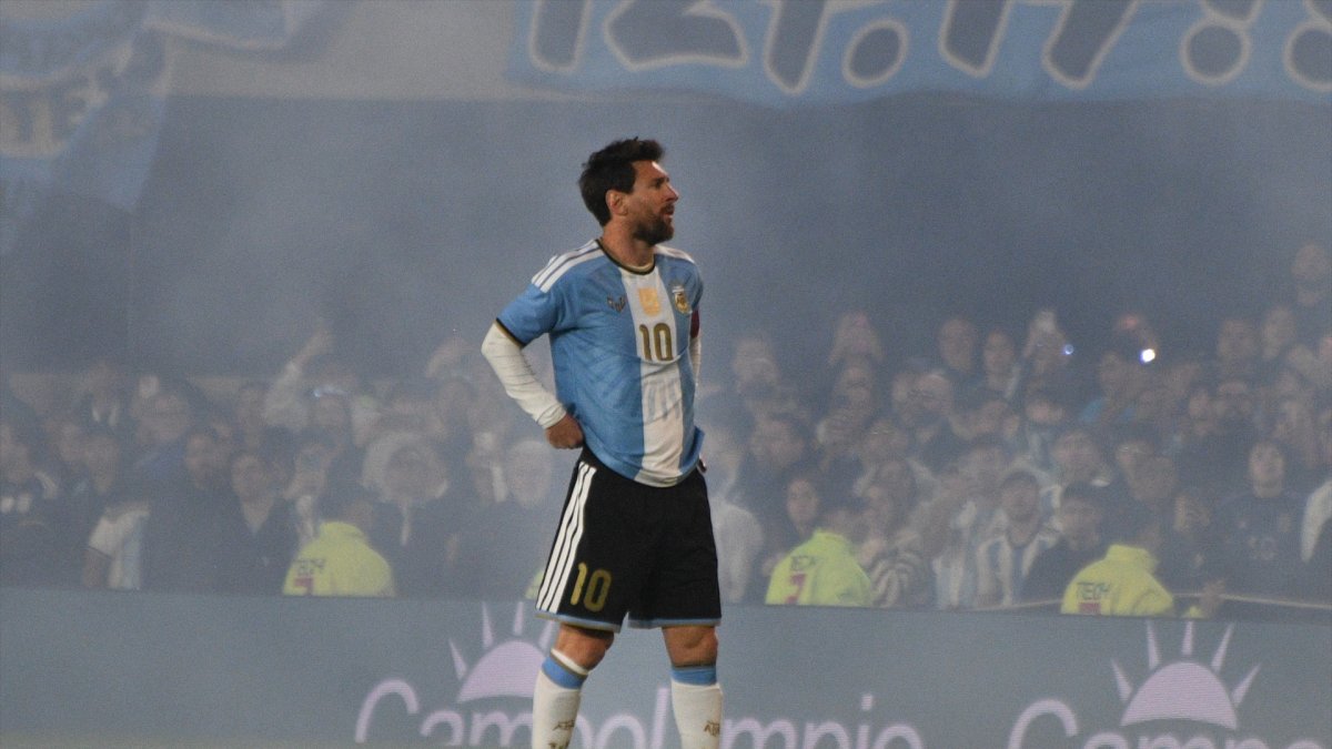 Lionel Messi en el Argentina-Benín, despidiéndose de su selección.
