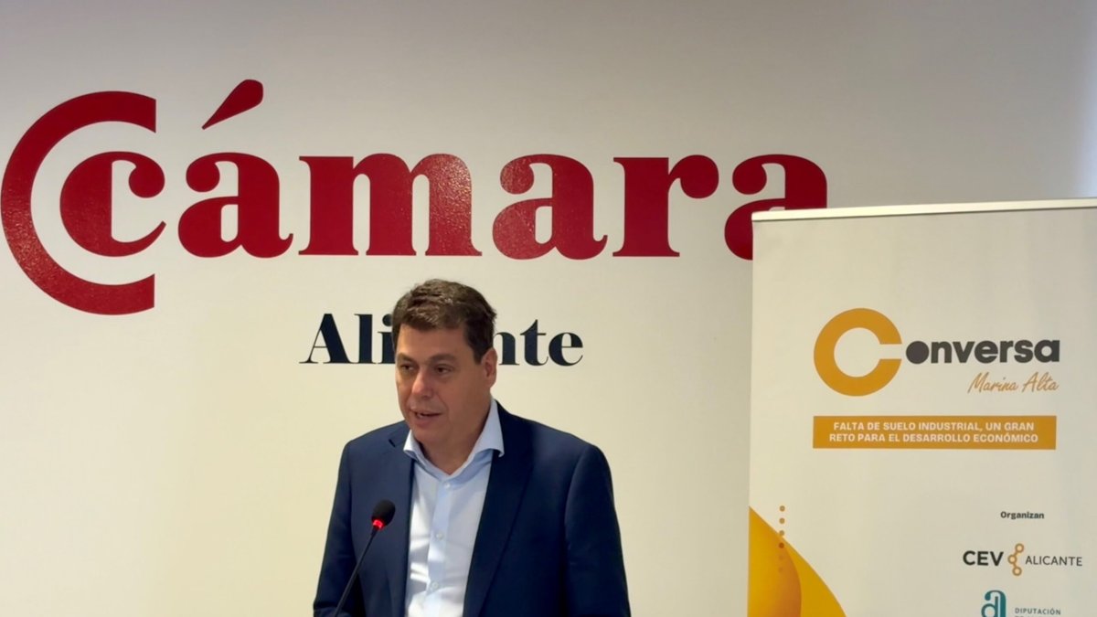 César Quintanilla, presidente de la CEV Alicante