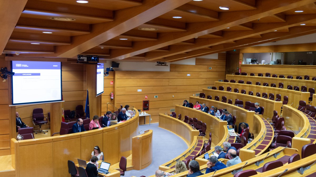 Hemiciclo del Senado de España: la izquierda concurrirá en coalición al 29N