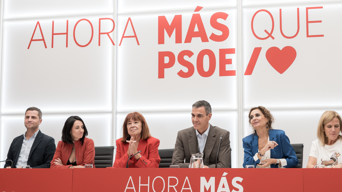 El juez ha concedido un plazo de 48 horas para aclarar los pagos investigados dentro de la presunta trama vinculada a las denominadas cloacas.