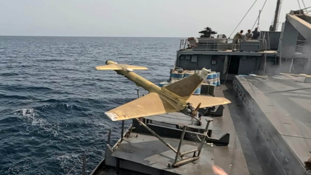 El Estrecho de Ormuz está lejos de normalizar la situación y el suministro de petróleo internacional está muy restringida.
Iranian Army Office / Zuma Press / Europa Press