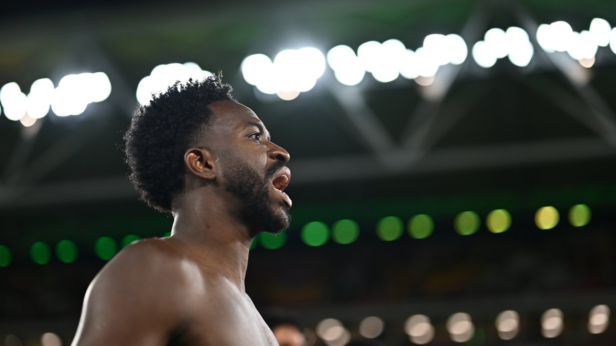 A Vinicius se le está atragantando este primer Clásico de la 26-27