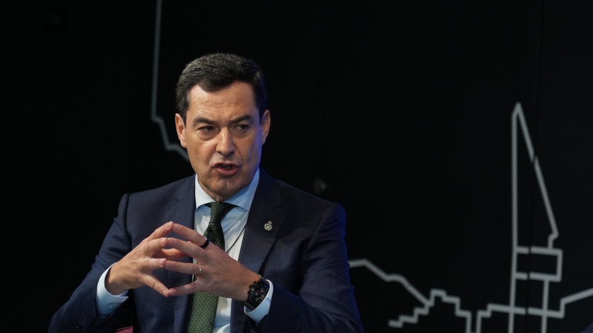 El presidente de la Junta de Andalucía, Juan Manuel Moreno, durante la presentación del Future Government Center.