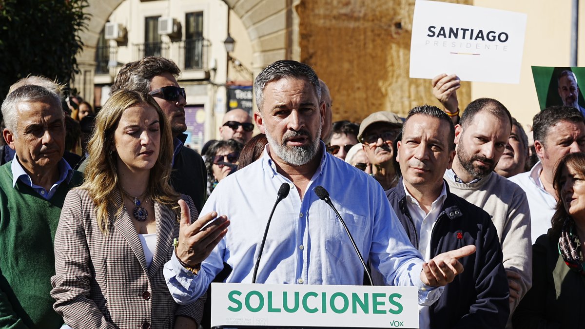 El presidente de Vox, Santiago Abascal, durante un acto en Plasencia