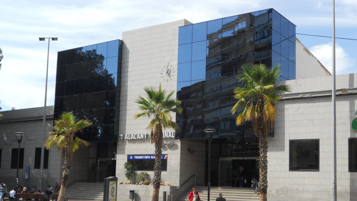 Estación de tren de Alicante