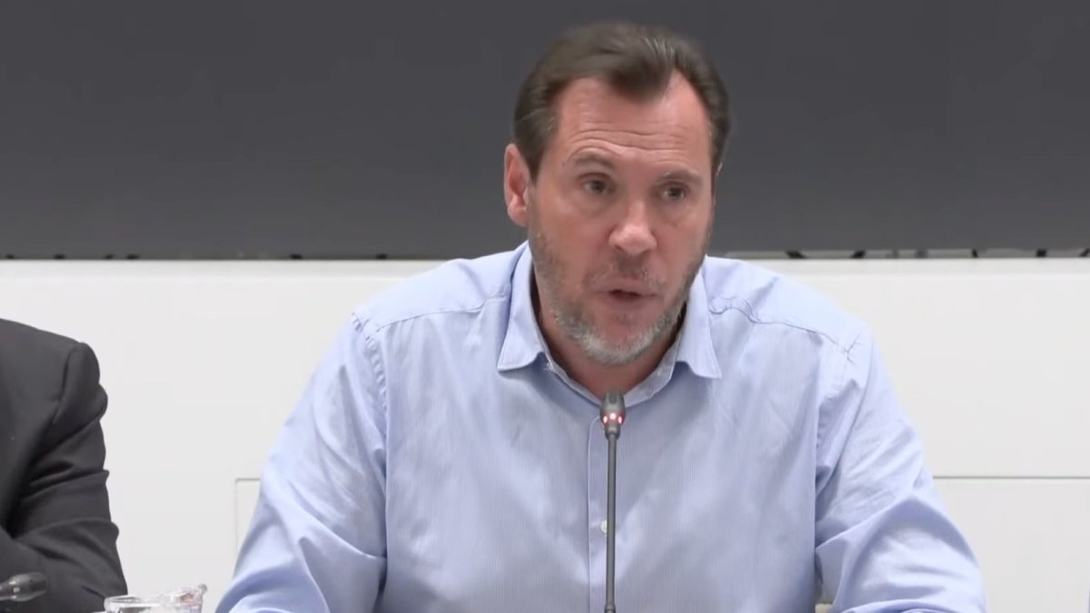 El ministro de Transportes, Óscar Puente, en su comparecencia