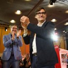 Pedro Sánchez junto al candidato socialista a la Generalitat, Salvador Illa