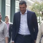 Isabel García junto a Pedro Sánchez