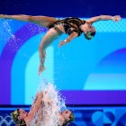 Acrobacia del equipo español de natación artística, que ha acabado ganando el bronce en los JJOO de París 2024.