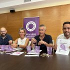 La presentación del "Punto Violeta" con "Test detectores de droga" ha contado con la presencia Gemma Máquez, concejala de Igualdad, Vicente Ripoll, director general del IVAJ de la Generalitat Valenciana, Cristóbal Llorens, concejal de Fiestas y Diego Llorca, presidente Associació de Penyes.