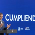 El presidente del Gobierno, Pedro Sánchez, comparece para hacer balance del curso político, en el Complejo de la Moncloa, a 31 de julio de 2024, en Madrid (España). Sánchez ha hecho el balance habitual antes del paréntesis veraniego, una práctica que se recupera, ya que el año pasado no se convocó debido a que las elecciones generales se habían celebrado el 23 de julio. La comparecencia de Pedro Sánchez tiene lugar un día después de hacerse pública su querella al juez Peinado por prevaricación.
31 JULIO 2024;MADRID;BALANCE POLÍTICO;COMPARECENCIA;PEDRO SÁNCHEZ;CURSO POLÍTICO
Eduardo Parra / Europa Press
31/7/2024