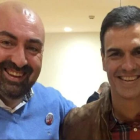 Pedro Sánchez junto a Koldo García, el que fuera asesor del exministro Ábalos