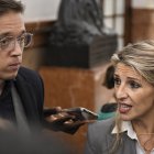 El diputado de Sumar Iñigo Errejón y la vicepresidenta segunda y ministra de Trabajo, Yolanda Díaz.