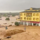 Rio Magro completamente desbordado en Utiel