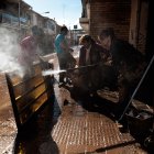 Utiel
Vecinos y voluntarios limpian los estragos ocasionados por la DANA, a 1 de noviembre de 2024, en Utiel, Valencia, Comunidad Valenciana (España). El sexto balance de fallecidos por el paso de la DANA por la provincia de Valencia deja 202 víctimas mortales. Desde última hora de este martes se activó el Procedimiento de Múltiples Víctimas, que está realizando los balances facilitados a través de la información recibida de los distintos cuerpos y fuerzas de seguridad y emergencias. Además, los daños materiales son incontables con carreteras cortadas y zonas aisladas por el agua, el barro y los corrimientos de tierra. Aproximadamente 23.000 personas continúan sin suministro eléctrico en la provincia de Valencia a causa del temporal de la DANA, tras haberlo recuperado más de 132.000 afectados desde el miércoles, el 85 por ciento de los inicialmente perjudicados. Esta DANA es la catástrofe atmosférica más trágica que se haya registrado en España en más de medio siglo.

Carlos Luján / Europa Press
01/11/2024