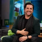 David Bustamante lo dio todo, literalmente, en "La Revuelta" de David Broncano en TVE.