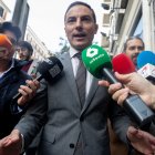 El ex secretario general del PSOE de Madrid, Juan Lobato, a su salida del Tribunal Supremo.