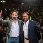 El líder de Vox, Santiago Abascal, y el portavoz Ignacio Garriga.
