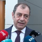 El abogado de Manos Limpias, José María Bueno, a su llegada a los juzgados de badajoz.