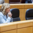 La ministra de Educación, Formación Profesional y Deportes, Pilar Alegría, durante una sesión de control en el Senado.