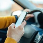 Usar el móvil en el coche