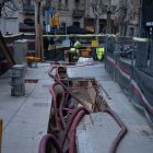 (Foto de ARCHIVO)
Varios operarios trabajan en un tramo de la calle Urgell, a 21 de enero de 2025, en Barcelona, Catalunya (España).
David Zorrakino / Europa Press
21 ENERO 2025