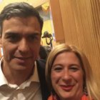 Pedro Sánchez con Leire Díez, fontanera de la mafia interna del PSOE