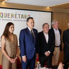 Los asistentes al evento de presentación que sirve de hermanamiento entre los dos países.