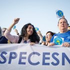 Archivo - Unas 700 personas arropan a la madre del niño Gabriel en una concentración contra un documental sobre su hijo, a 11 de mayo de 2024 en Almería (Andalucía, España). Patricia Ramírez, la madre del niño fallecido Gabriel Cruz, bautizado como 'pesca.