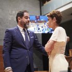 La líder del PSOE en Navarra, María Chivite, y su vicesecretario Ramón Alzórriz.