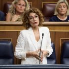 María Jesús Montero durante la sesión de control en el Congreso