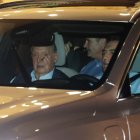 El Rey Juan Carlos, con amigos, el pasado 26 de junio en Sanxenxo.