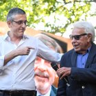 El exdiputado del PSOE Eduardo Madina y el expresidente del Gobierno, Felipe González.