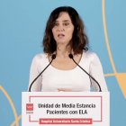 La presidenta de la Comunidad de Madrid, Isabel Díaz Ayuso, visita la nueva Unidad de media estancia del Hospital público Universitario Santa Cristina
