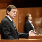 Alfonso Fernández Mañueco interviene en las cortes de Castilla y León.