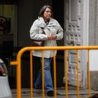 (Foto de ARCHIVO)
La trabajadora de la Secretaría de Organización del PSOE, Celia Rodríguez, a su salid del Tribunal Supremo, a 29 de octubre de 2025, en Madrid (España). El magistrado del Tribunal Supremo a cargo del 'caso Koldo' ha acordado citar como testigos al exgerente del PSOE Mariano Moreno y a la trabajadora de la Secretaría de Organización del partido Celia Rodríguez para aclarar los pagos en metálico de determinadas cantidades por parte del PSOE en favor del exministro Ábalos y su exasesor Koldo.

Alejandro Martínez Vélez / Europa Press
29/10/2025
