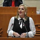 (Foto de ARCHIVO)
La consejera de Hacienda y Administración Pública, Elena Manzano

REMITIDA / HANDOUT por ASAMBLEA DE EXTREMADURA
Fotografía remitida a medios de comunicación exclusivamente para ilustrar la noticia a la que hace referencia la imagen, y citando la procedencia de la imagen en la firma
23/10/2025