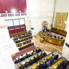 Pleno en el Parlamento de Andalucía.