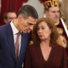 El presidente del Gobierno, Pedro Sánchez, y la presidenta del Congreso, Francina Armengol, en el Día de la Constitución
