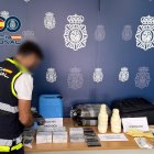 Material intervenido en la operación.

REMITIDA / HANDOUT por JEFATURA
Fotografía remitida a medios de comunicación exclusivamente para ilustrar la noticia a la que hace referencia la imagen, y citando la procedencia de la imagen en la firma
09/12/2025