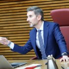 El diputado del Grupo Parlamentario Popular en Les Corts y portavoz del PP de Gandía, Víctor Soler

REMITIDA / HANDOUT por PPCV
Fotografía remitida a medios de comunicación exclusivamente para ilustrar la noticia a la que hace referencia la imagen, y citando la procedencia de la imagen en la firma
16/5/2025