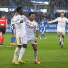VITORIA-GASTEIZ, SPAIN - DECEMBER 14: Rodrygo of Real Madrid celebrates scoring his team's second goal with teammate Vinicius Junior during the LaLiga EA Sports match between Deportivo Alaves and Real Madrid CF at Estadio de Mendizorroza on December 14, 2025 in Vitoria-Gasteiz, Spain. (Photo by Juan Manuel Serrano Arce/Getty Images)