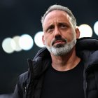 AUGSBURG, GERMANY - NOVEMBER 10: Coach Pellegrino Matarazzo of Hoffenheim looks on prior to the Bundesliga match between FC Augsburg and TSG 1899 Hoffenheim at WWK-Arena on November 10, 2024 in Augsburg, Germany. (Photo by Daniel Kopatsch/Getty Images)