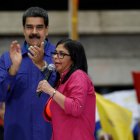 Delcy Rodríguez ante Nicolás Maduro