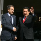 Zapatero junto a Hugo Chávez en una imagen de 2009