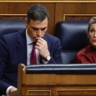 Pedro Sánchez y Yolanda Díaz en el Congreso de los diputados