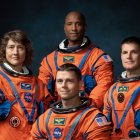 (Foto de ARCHIVO)
Tripulantes de Artemis II. Arriba Victor Glover, Izquierda Christina Koch, Abajo Reid Wiseman y a la derecha Jeremy Hansen

REMITIDA / HANDOUT por NASA
Fotografía remitida a medios de comunicación exclusivamente para ilustrar la noticia a la que hace referencia la imagen, y citando la procedencia de la imagen en la firma
24/9/2025