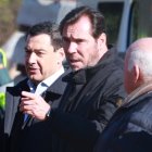 El ministro de Transportes, Óscar Puente, durante la visita de los Reyes a Adamuz